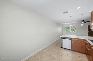 721 E Montebello Ave, Phoenix, AZ 85014 - Photo 8