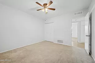 721 E Montebello Ave, Phoenix, AZ 85014 - Photo 18