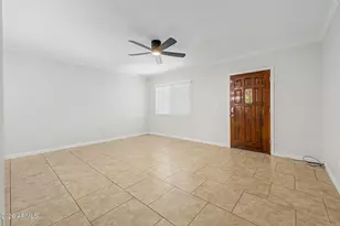 721 E Montebello Ave, Phoenix, AZ 85014 - Photo 4