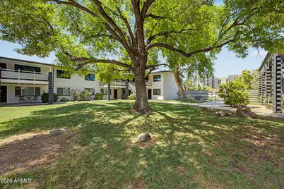 721 E Montebello Avenue #210, Phoenix, AZ 85014 - Photo 28