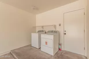 1028 W Butler Ct, Chandler, AZ 85224 - Photo 34