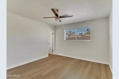 6014 W Avalon Drive, Phoenix, AZ 85033 - Photo 18