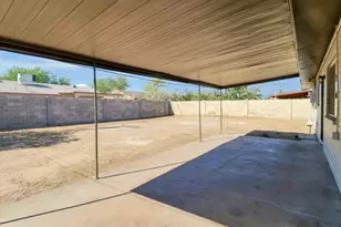 6014 W Avalon Dr, Phoenix, AZ 85033 - Photo 28