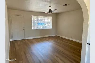 4505 W Crittenden Lane, Phoenix, AZ 85031 - Photo 4
