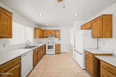 25802 S Howard Drive, Sun Lakes, AZ 85248 - Photo 16