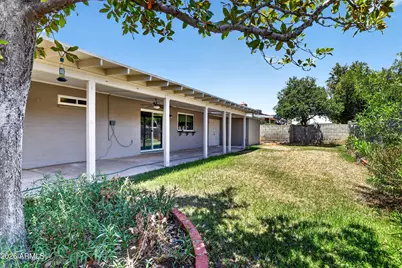 19249 N 23rd Avenue, Phoenix, AZ 85027 - Photo 48