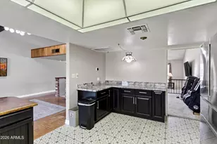 19249 N 23rd Ave, Phoenix, AZ 85027 - Photo 18