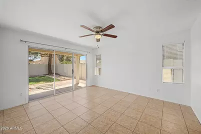 109 W Sagebrush Street, Gilbert, AZ 85233 - Photo 8