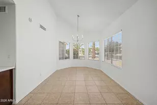 109 W Sagebrush St, Gilbert, AZ 85233 - Photo 10