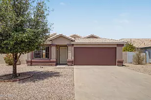 3866 S Joshua Tree Ln, Gilbert, AZ 85297 - Photo 2