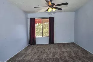33 E Beck Ln, Phoenix, AZ 85022 - Photo 12