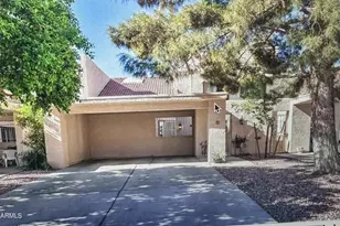 33 E Beck Ln, Phoenix, AZ 85022 - Photo 2