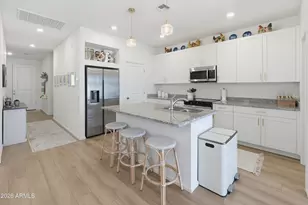 18018 W Sand Hls Dr, Surprise, AZ 85387 - Photo 4