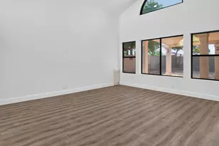 4047 W Whispering Wind Dr, Glendale, AZ 85310 - Photo 8