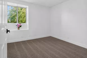 4047 W Whispering Wind Dr, Glendale, AZ 85310 - Photo 30