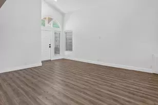 4047 W Whispering Wind Dr, Glendale, AZ 85310 - Photo 6