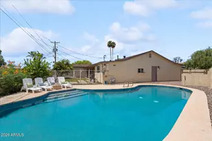 7419 E Belleview St, Scottsdale, AZ 85257 - Photo 18