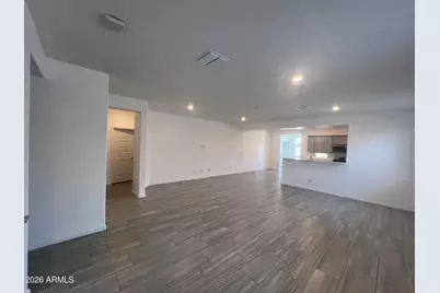 19 N 197th Drive, Buckeye, AZ 85326 - Photo 4