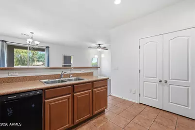 5856 E Holmes Avenue, Mesa, AZ 85206 - Photo 18