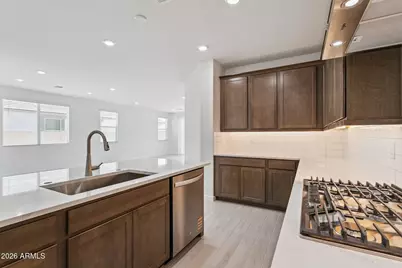 27465 N 69th Lane, Peoria, AZ 85383 - Photo 12