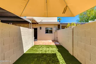 8323 E Keim Dr, Scottsdale, AZ 85250 - Photo 30