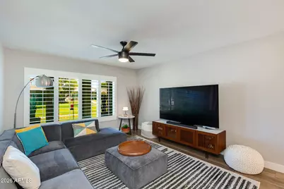 8323 E Keim Drive, Scottsdale, AZ 85250 - Photo 6