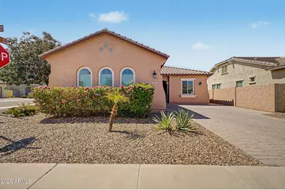 1973 E Dana Way, Chandler, AZ 85225 - Photo 2