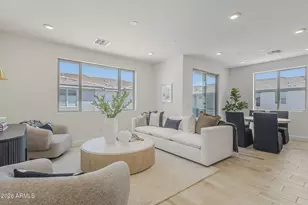 2121 W Sonoran Desert Dr, Phoenix, AZ 85085 - Photo 12