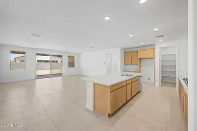 18466 W Cocopah Street, Goodyear, AZ 85338 - Photo 2