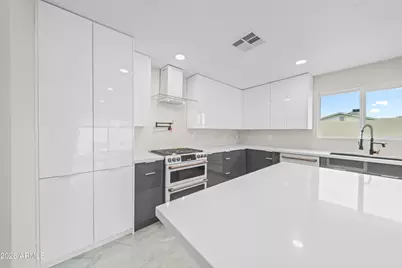 8202 E Whitton Avenue, Scottsdale, AZ 85251 - Photo 20
