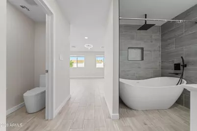 8202 E Whitton Avenue, Scottsdale, AZ 85251 - Photo 12