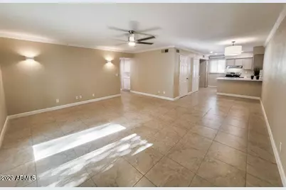 810 E Colter Street #34, Phoenix, AZ 85014 - Photo 1