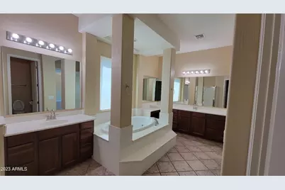 440 E Crescent Place, Chandler, AZ 85249 - Photo 12