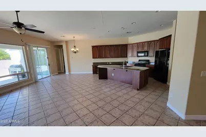 440 E Crescent Place, Chandler, AZ 85249 - Photo 4