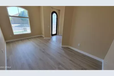 440 E Crescent Place, Chandler, AZ 85249 - Photo 8