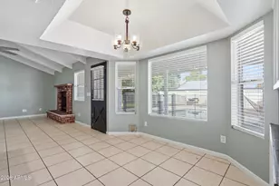 1756 N Summer Cir, Mesa, AZ 85203 - Photo 10