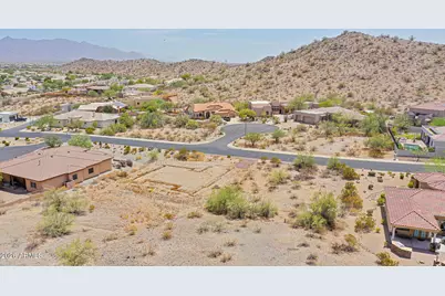 18236 W Santa Alberta Lane #30, Goodyear, AZ 85338 - Photo 12