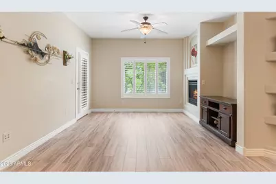 5350 E Deer Valley Drive #2400, Phoenix, AZ 85054 - Photo 10
