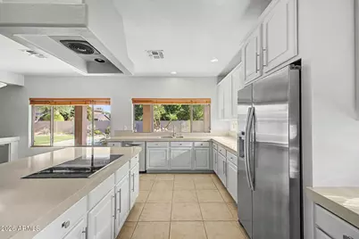 2721 W Tulsa Street, Chandler, AZ 85224 - Photo 8
