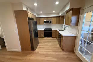 601 E Palo Verde Dr, Phoenix, AZ 85012 - Photo 14