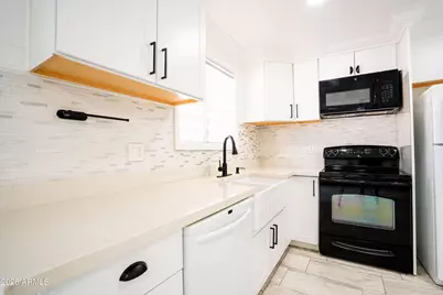 6565 N 19th Avenue #27, Phoenix, AZ 85015 - Photo 6
