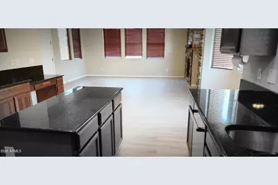 1046 E Phelps Street, Gilbert, AZ 85295 - Photo 6