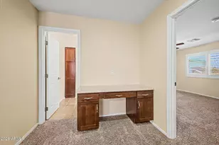 17940 W Desert Ln, Surprise, AZ 85388 - Photo 32