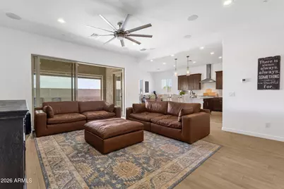 11653 W Andrew Lane, Peoria, AZ 85383 - Photo 6
