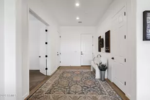 11653 W Andrew Ln, Peoria, AZ 85383 - Photo 2