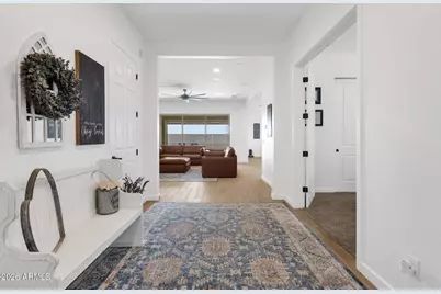 11653 W Andrew Lane, Peoria, AZ 85383 - Photo 4
