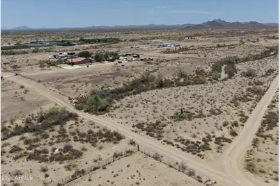 30439 W Wildcat Drive #27, Wittmann, AZ 85361 - Photo 8