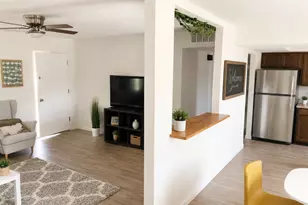 15 E Alameda Dr, Tempe, AZ 85282 - Photo 2