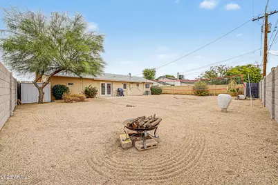 15 E Alameda Drive, Tempe, AZ 85282 - Photo 12