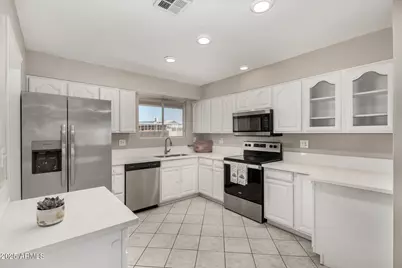 10216 N 110th Avenue, Sun City, AZ 85351 - Photo 10